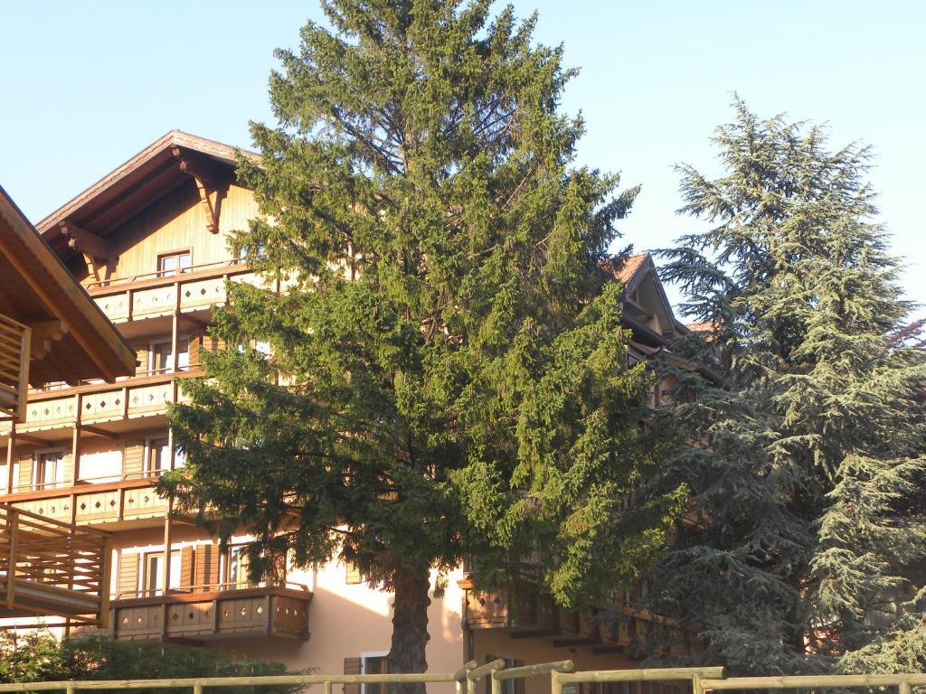 Residence Serrada Aparthotel