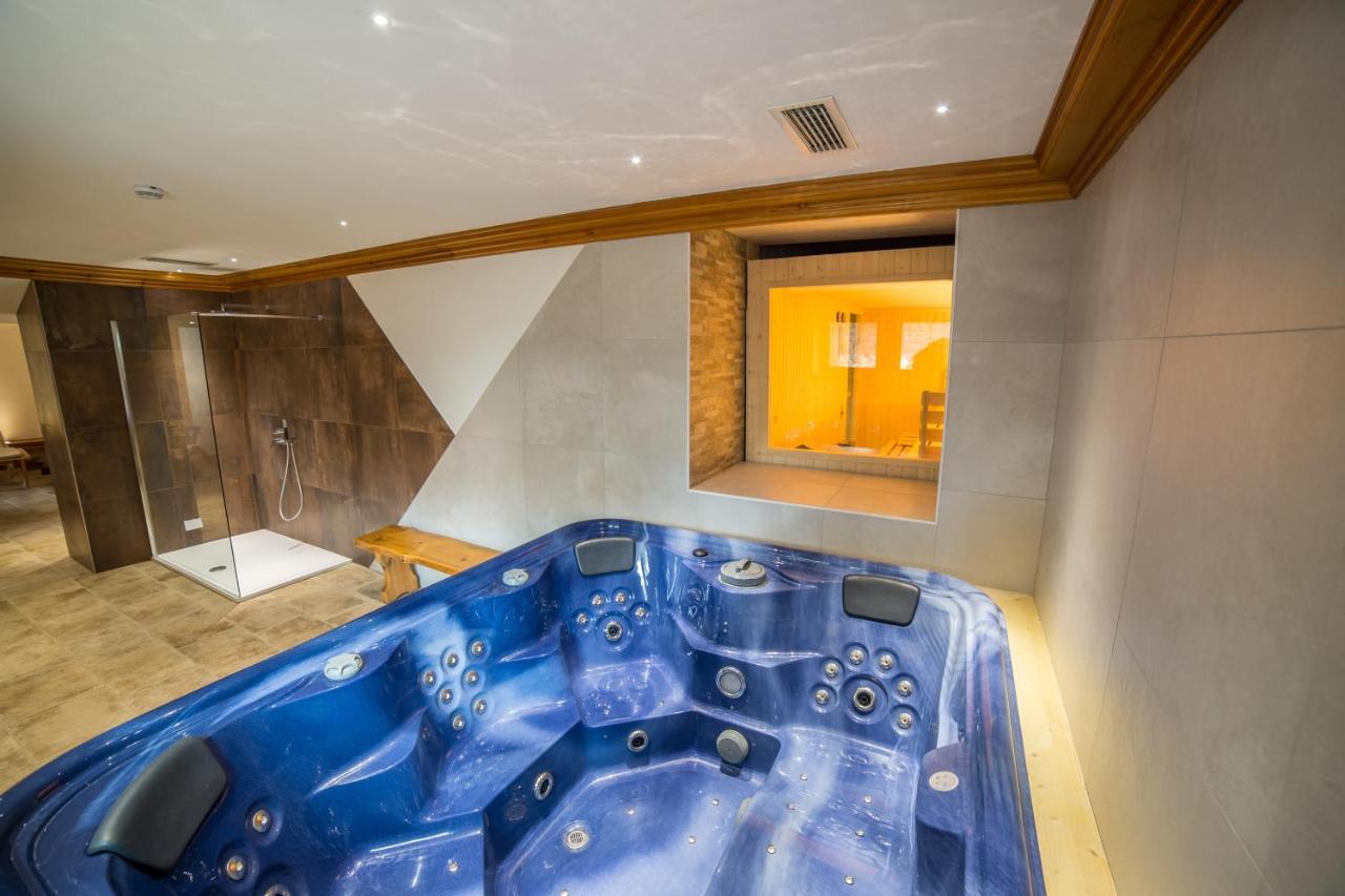 Aparthotel Residence Serrada 3*